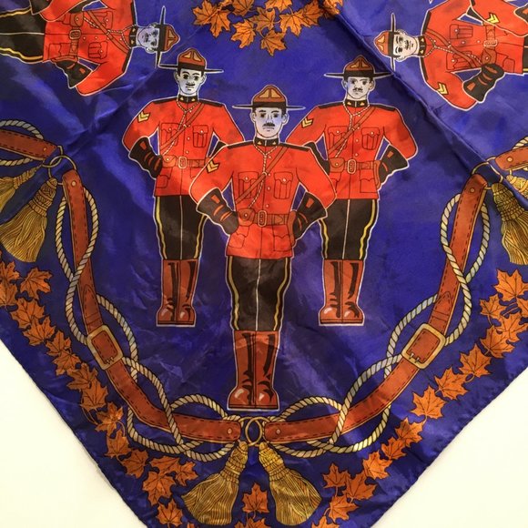SKEMO Vintage Canadian Soldiers Print Square Scarf Purple Orange 26x27" - Picture 3 of 14